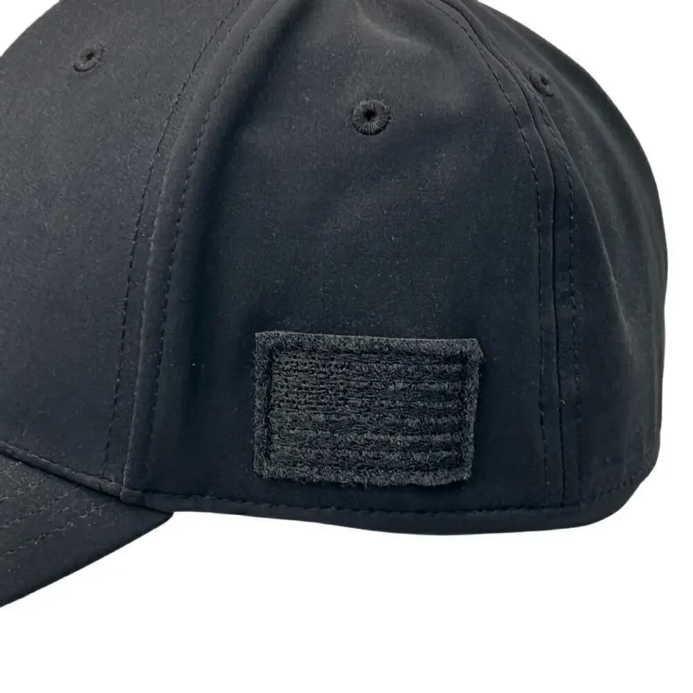 Under Armour Classic Black Fitted Stretch Cap tonal American Flag & Logo L/XL